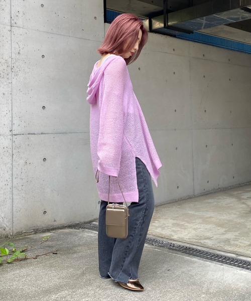 DouDou（ドゥドゥ）の「モヘヤフーディー（ニット/セーター・レディース・チャコールグレー/ピンク/グレイッシュベージュ・FREE）」の9枚目の写真