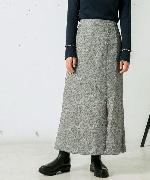mikke（ミッケ）の「サイドスリットフラワージャガードマーメイドスカート（スカート・レディース・ネイビー/グレー/グリーン・FREE）」の5枚目の写真