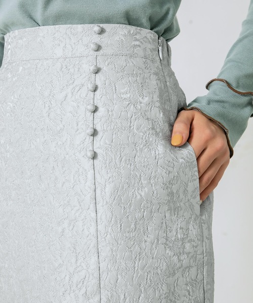 mikke（ミッケ）の「サイドスリットフラワージャガードマーメイドスカート（スカート・レディース・ネイビー/グレー/グリーン・FREE）」の16枚目の写真