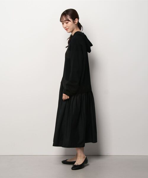 REKISAMI（レキサミ）の「REKISAMI(レキサミ）パーカーワンピース（ワンピース・レディース・ブラック・1）」の3枚目の写真