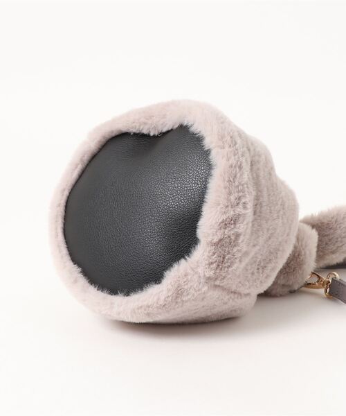 Te chichi（テチチ）の「ファーミニバッグ（ハンドバッグ・レディース・ベージュ/チャコール/グレー・ﾌﾘ-）」の7枚目の写真