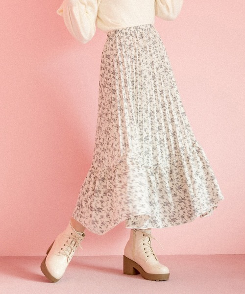 OLIVE des OLIVE（オリーブデオリーブ）の「プリーツティアードスカート（スカート・レディース・アイボリー/ブラック/オフホワイト/ラベンダー・FREE）」の2枚目の写真