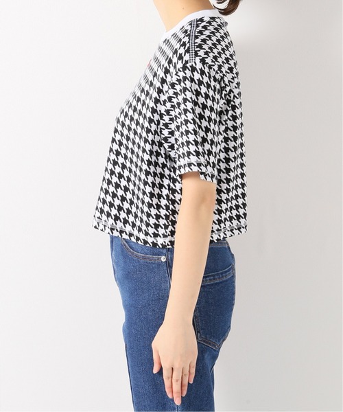 NIKE(ナイキ)の「【NIKE/ナイキ】WS NSW アイコン クラッシュ ショートスリーブトップ(Tシャツ/カットソー・レディース・ホワイト/レッド・SMALL/MEDIUM)」の19枚目の写真