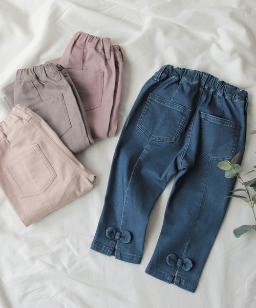 apres les cours（アプレレクール）の「WEB限定 うしろスリット＆りぼんテーパードパンツ 9分丈（その他パンツ・キッズ・ラベンダー/ベージュ/ブラウン/インディゴブルー・130/140/90/100/110/120/80）」の3枚目の写真