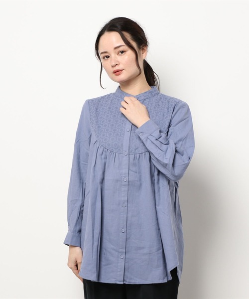 LBC(エルビーシー)の「コットン起毛バンドカラーチュニック(シャツ/ブラウス・レディース・ホワイト/ネイビー/グレー/ブルー・M/L)」の4枚目の写真