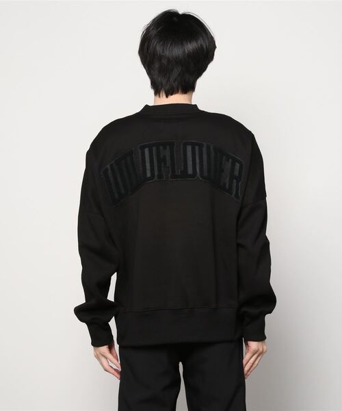 DELUXE（デラックス）の「WIND AND SEA X DELUXE CREW SWEAT