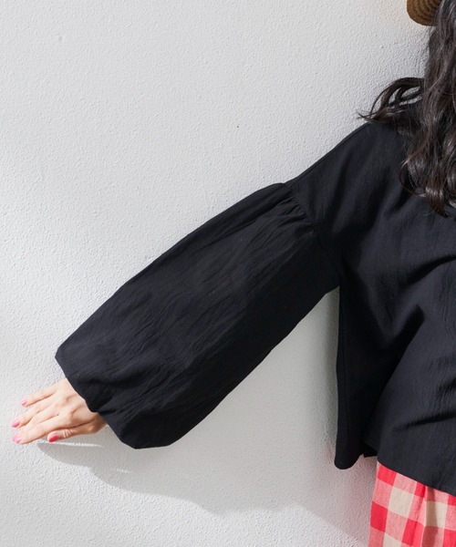 MERLOT(メルロー)の「ヴィンテージ袖バルーンブラウス(シャツ/ブラウス・レディース・ホワイト/ブラック・FREE)」の14枚目の写真