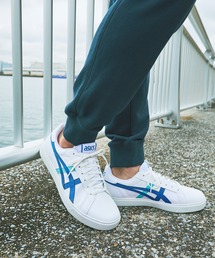 クラシックスポーツでコーデの外しアイテム\tHermes\tInスニーカー ASICS（アシックス）の「CLASSIC CT (クラシック シーティー
