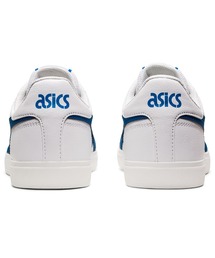 クラシックスポーツでコーデの外しアイテム\tHermes\tInスニーカー ASICS（アシックス）の「CLASSIC CT (クラシック シーティー