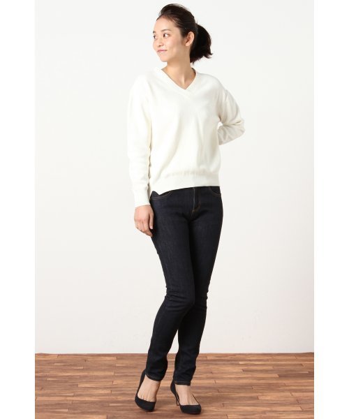 La TOTALITE（ラトータリテ）の「Cast Vague ラウンドスエードパンプス。（パンプス・レディース・ブラック/ベージュ/ネイビー/ブルー/イエロー・37/36/37.5/38/36.5）」の7枚目の写真