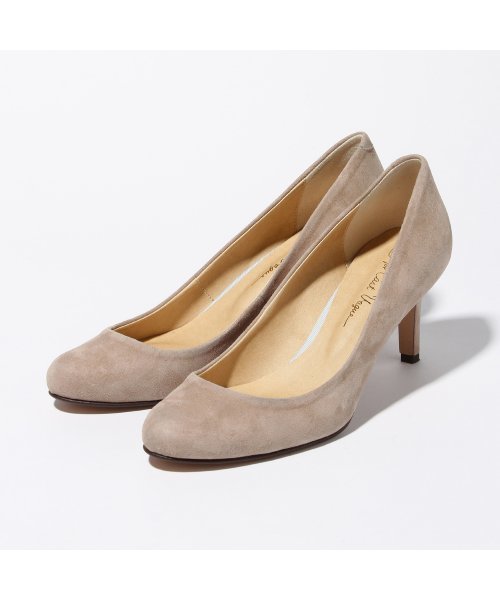 La TOTALITE（ラトータリテ）の「Cast Vague ラウンドスエードパンプス。（パンプス・レディース・ブラック/ベージュ/ネイビー/ブルー/イエロー・37/36/37.5/38/36.5）」の10枚目の写真