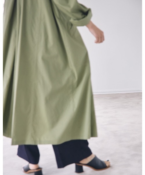 TODAYFUL（トゥデイフル）の「タックオーバートレンチコート（トレンチコート・レディース・キナリ/ブラック/カーキ・36inch/38inch）」の12枚目の写真