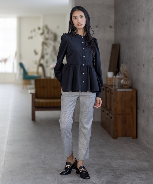 clear（クリア）の「美脚スリムテーパードパンツ（スラックス・レディース・ピンク/グリーン/ブルー系その他4/グレー/ブラック・S/M）」の20枚目の写真