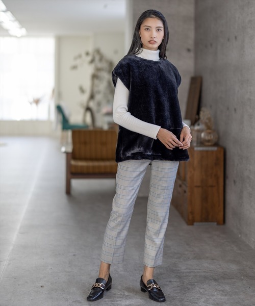 clear（クリア）の「美脚スリムテーパードパンツ（スラックス・レディース・ピンク/グリーン/ブルー系その他4/グレー/ブラック・S/M）」の7枚目の写真