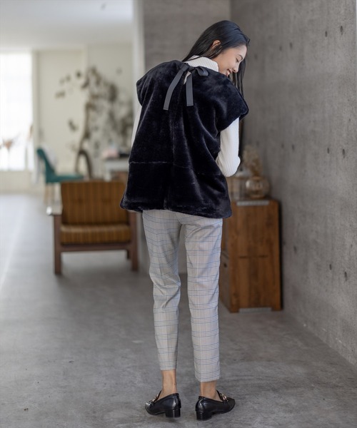 clear（クリア）の「美脚スリムテーパードパンツ（スラックス・レディース・ピンク/グリーン/ブルー系その他4/グレー/ブラック・S/M）」の13枚目の写真