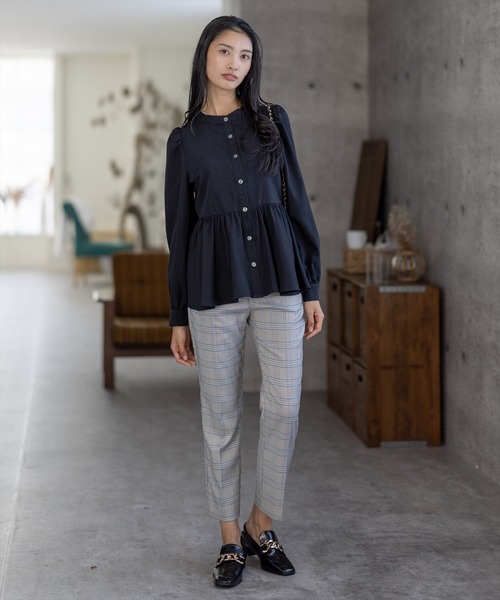 clear（クリア）の「美脚スリムテーパードパンツ（スラックス・レディース・ピンク/グリーン/ブルー系その他4/グレー/ブラック・S/M）」の6枚目の写真