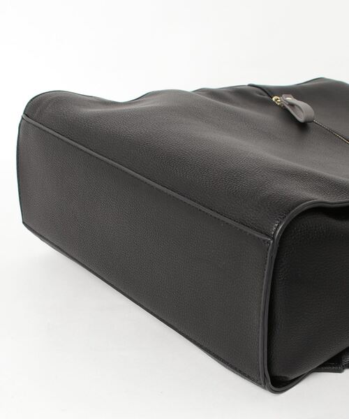 Legato Largo(レガートラルゴ)の「Legato Largo/ レガートラルゴ / PC収納 フェイクレザー バックパック リュック LG-E1312(バックパック/リュック・レディース・ブラック/キャメル/オリーブ/ネイビー/ブラウン/ライトグレー・ONESIZE)」の8枚目の写真
