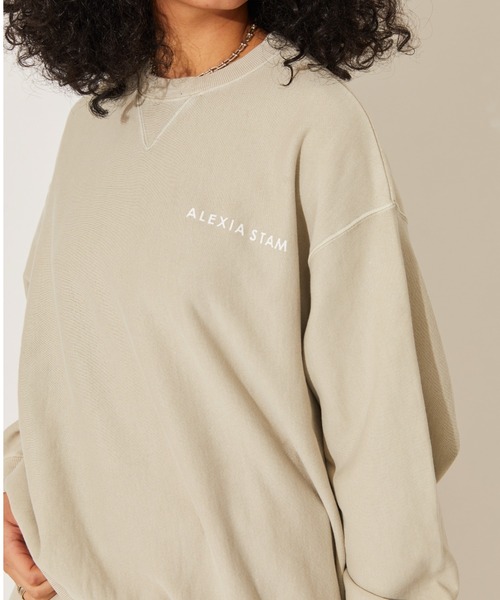 ALEXIA STAM（アリシアスタン）の「Logo Pigment Dyed Sweatshirt/ロゴピグメントダイスウェットシャツ（スウェット・レディース・チャコールグレー/モカ/グレイッシュベージュ・FREE）」の15枚目の写真