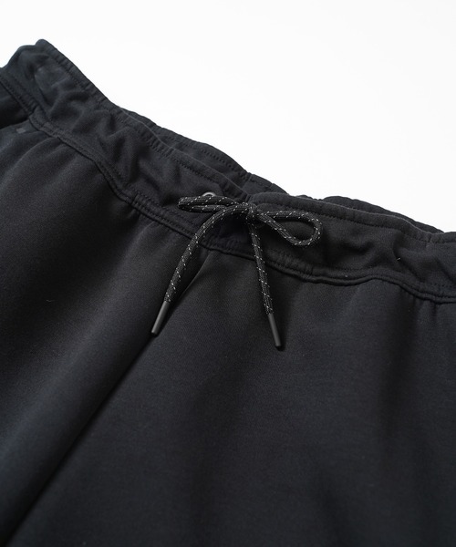 NIKE(ナイキ)の「NIKE TECH FLEECE JOGGER CU4496-010/063(スウェットパンツ・メンズ・ブラック/グレー・LARGE/X-LARGE/MEDIUM/SMALL)」の22枚目の写真