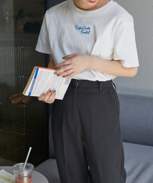 WEGO(ウィゴー)の「WEGO/グラフィックTシャツ(Tシャツ/カットソー・レディース・ホワイト/オフホワイト/イエロー/ブルー/その他1/その他2/オートミール/ホワイト系その他/ブラック/その他6/その他4/その他5/その他7/その他8/その他3/ライトピンク/その他10/その他9/その他11/スミクロ・FREE)」の18枚目の写真