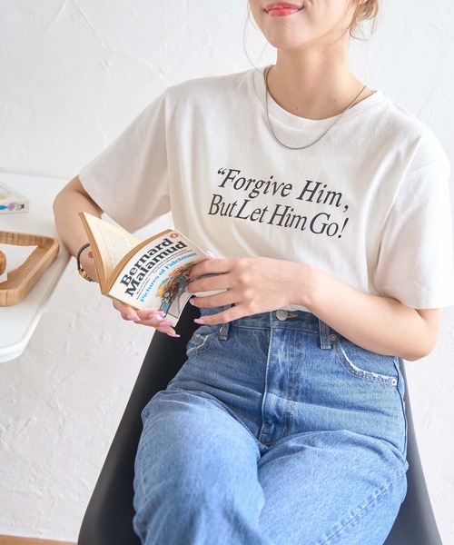 WEGO(ウィゴー)の「WEGO/グラフィックTシャツ(Tシャツ/カットソー・レディース・ホワイト/オフホワイト/イエロー/ブルー/その他1/その他2/オートミール/ホワイト系その他/ブラック/その他6/その他4/その他5/その他7/その他8/その他3/ライトピンク/その他10/その他9/その他11/スミクロ・FREE)」の20枚目の写真