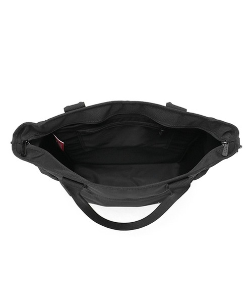 Manhattan Portage（マンハッタンポーテージ）の「Pacific Robinson Tote（トートバッグ・メンズ・ブラック・MEDIUM）」の6枚目の写真