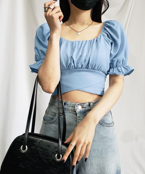 me+em select(ミームセレクト)の「※※【 11色展開 】バックリボンショートパフブラウス(シャツ/ブラウス・レディース・ホワイト/ライトイエロー系/ブラック/ピンク/ブルーグレー/ライトオレンジ系/ブルー/グリーン/グレー/ベージュ/ダークベージュ・FREE)」の9枚目の写真