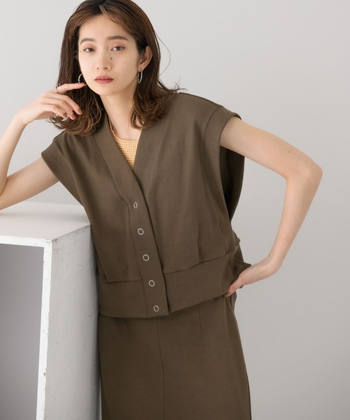 KBF（ケイビーエフ）の「リブカットソーショートベスト（Tシャツ/カットソー・レディース・ブルー/ブラウン/ブラック・ONE）」の7枚目の写真