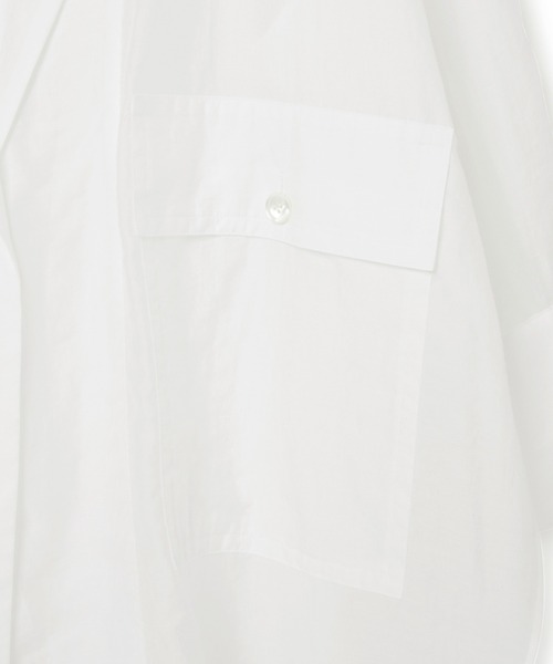 ADAM ET ROPE'(アダムエロペ)の「ビッグポケットガウン(カーディガン/ボレロ・レディース・ブラック/サックスブルー/ホワイト・FREE)」の17枚目の写真