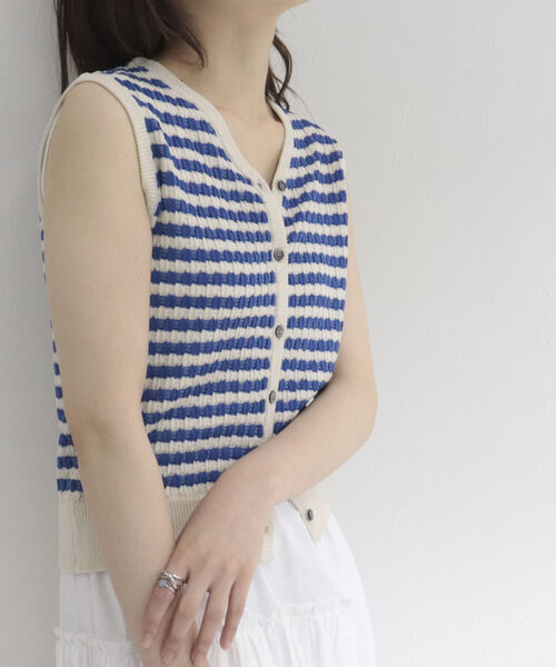 fredy emue（フレディエミュ）の「リンクスボーダー 前開きニットベスト（ベスト・レディース・ブルー系その他/グリーン系その他/ベージュ系その他・38）」の15枚目の写真
