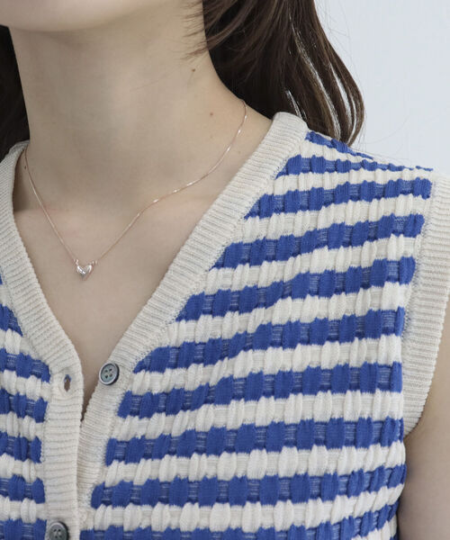 fredy emue（フレディエミュ）の「リンクスボーダー 前開きニットベスト（ベスト・レディース・ブルー系その他/グリーン系その他/ベージュ系その他・38）」の16枚目の写真