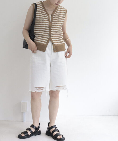 fredy emue（フレディエミュ）の「リンクスボーダー 前開きニットベスト（ベスト・レディース・ブルー系その他/グリーン系その他/ベージュ系その他・38）」の17枚目の写真