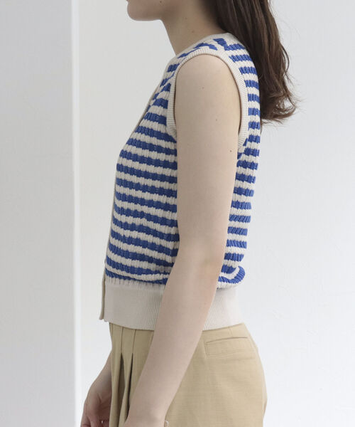fredy emue（フレディエミュ）の「リンクスボーダー 前開きニットベスト（ベスト・レディース・ブルー系その他/グリーン系その他/ベージュ系その他・38）」の22枚目の写真