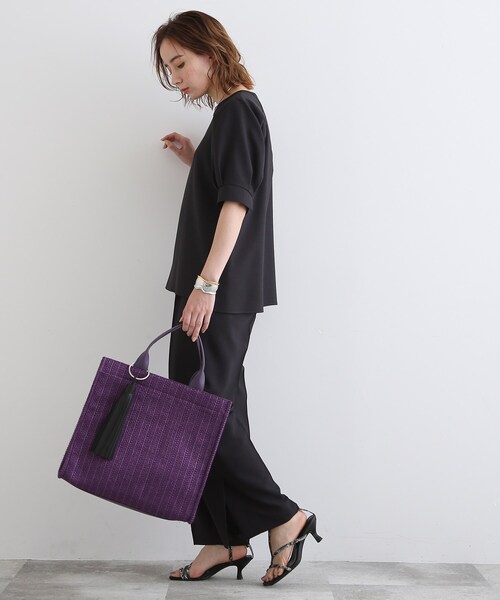 INDIVI（インディヴィ）の「◆【洗える/UVケア/SETUP可能】ボリュームラグランスリーブ5分袖ブラウス（Tシャツ/カットソー・レディース・チャコールグレー/ダークグリーン/ネイビー・05/12/13/15 /34/38）」の15枚目の写真