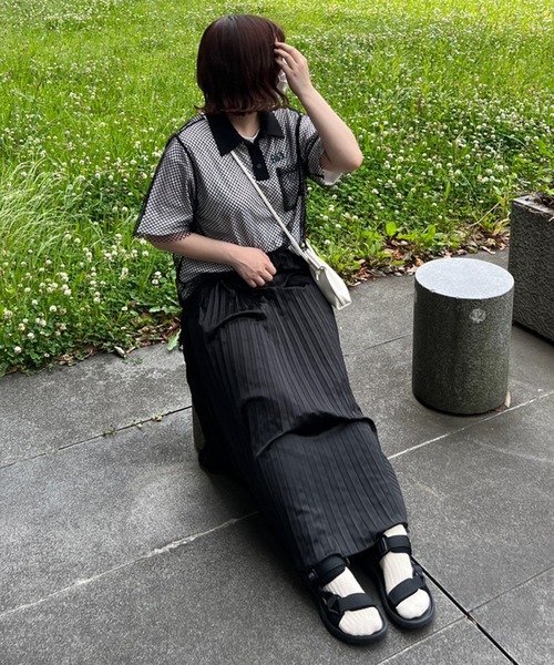 kutir（クティール）の「メッシュポロトップス（ポロシャツ・レディース・ブラック/カーキ/ピンク/アイボリー・FREE）」の2枚目の写真