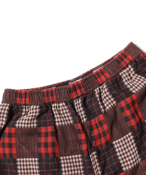 PLEASURES(プレジャー)の「PLEASURES/プレジャーズ HOOK UP SHORTS(スウェットパンツ・メンズ・ブラウン・M/XL/L)」の4枚目の写真