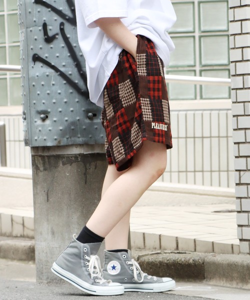 PLEASURES(プレジャー)の「PLEASURES/プレジャーズ HOOK UP SHORTS(スウェットパンツ・メンズ・ブラウン・M/XL/L)」の14枚目の写真