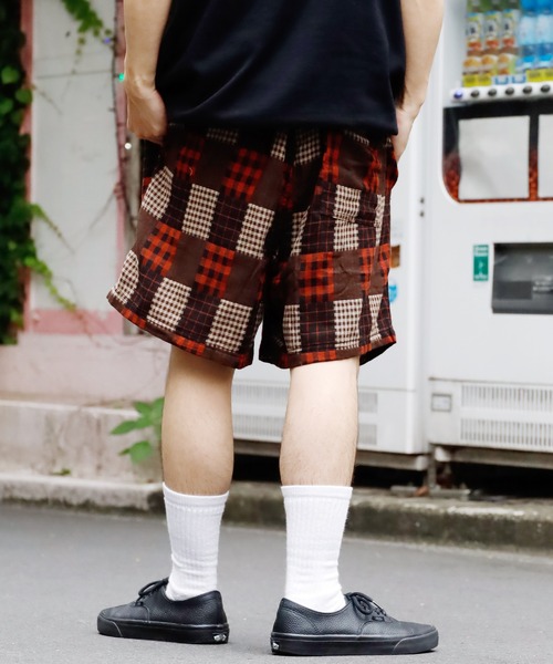 PLEASURES(プレジャー)の「PLEASURES/プレジャーズ HOOK UP SHORTS(スウェットパンツ・メンズ・ブラウン・M/XL/L)」の17枚目の写真