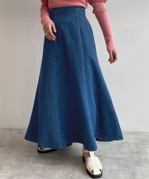 w closet（ダブルクローゼット）の「デニムマーメイドスカート（デニムスカート・レディース・ブラック/ブルー・FREE）」の9枚目の写真
