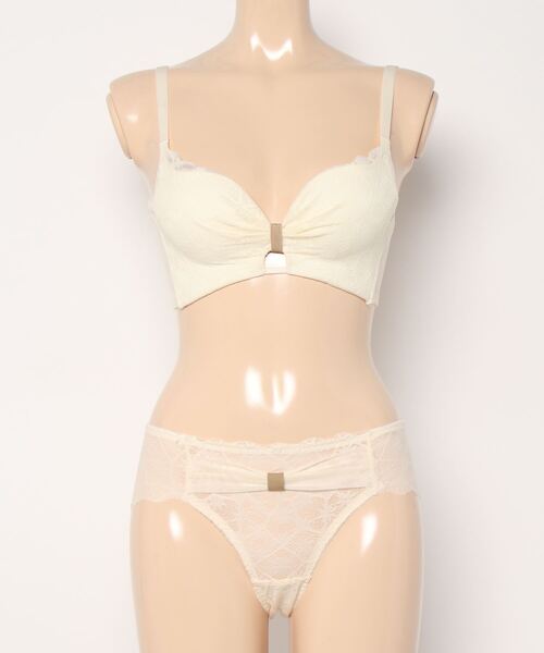 Lace Ladies(レースレディース)の「ノンワイヤー 花柄レースブラ&ショーツ 2点セット(ブラ&ショーツ・レディース・グリーン/ブルー/ブラック/アイボリー/ラベンダー・75/80/85/70)」の18枚目の写真
