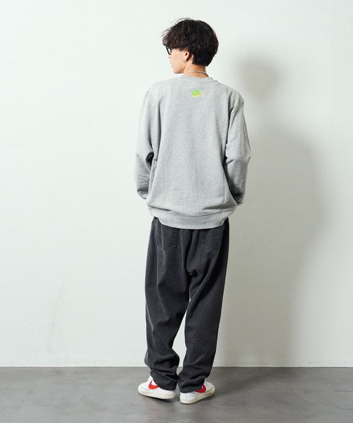 NIKE（ナイキ）の「【NIKE/ナイキ】 NSWL/S クルースウェット M FTA/DJ6915-010/ワンポイント刺繍ロゴスウェット（スウェット・メンズ・ブラック/グレー・SMALL/MEDIUM/LARGE/X-LARGE/XX-LARGE）」の17枚目の写真