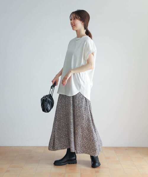 URBAN RESEARCH DOORS（アーバンリサーチドアーズ）の「フットボールロングカットソー（Tシャツ/カットソー・レディース・ネイビー/パープル/オフホワイト/ブルー・MEDIUM）」の14枚目の写真