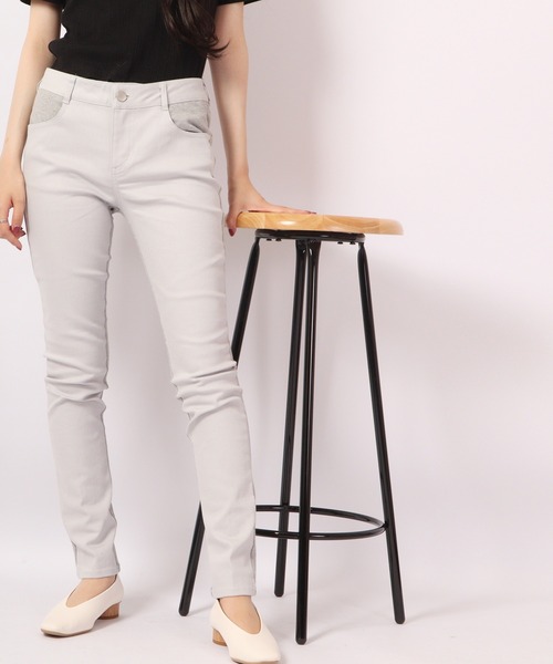 TRANOI(トラノイ)の「TRANOI 配色パンツ(その他パンツ・レディース・グレー/ブラック・FREE)」の1枚目の写真