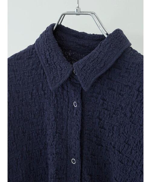 KBF(ケイビーエフ)の「KBF ジャガードビッグシャツ(シャツ/ブラウス・レディース・アイボリー/ネイビー・FREE)」の15枚目の写真