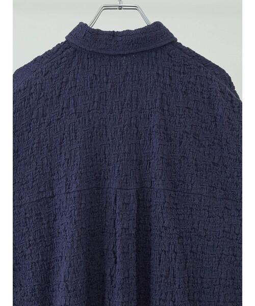 KBF(ケイビーエフ)の「KBF ジャガードビッグシャツ(シャツ/ブラウス・レディース・アイボリー/ネイビー・FREE)」の17枚目の写真