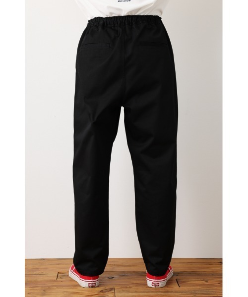 RODEO CROWNS WIDE BOWL(ロデオクラウンズワイドボウル)の「イージーチノパンツ(チノパンツ・メンズ・ブラック/ベージュ/ネイビー・MEDIUM/LARGE)」の8枚目の写真