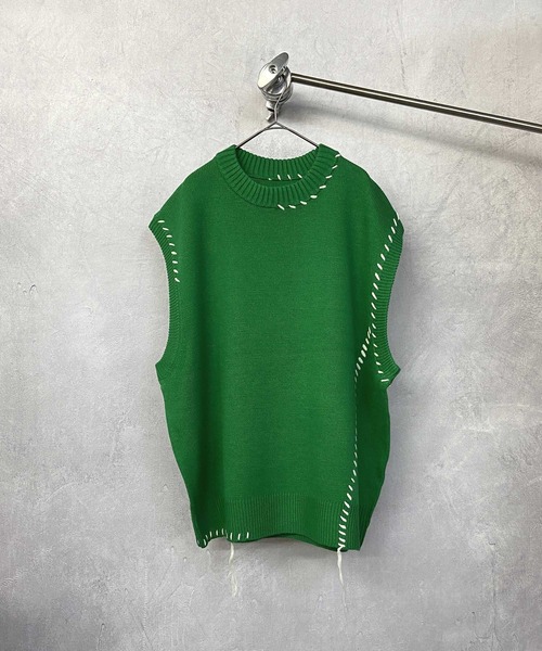 Beno(ビーノ)の「アシンメトリーハンドステッチニット オーバーシルエット クルーネックベスト(ベスト・メンズ・オフホワイト/ブラック/マスタード/グリーン・M/L)」の8枚目の写真