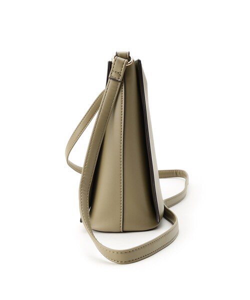 SHOO・LA・RUE(シューラルー)の「◆シンプルでどんなコーデにもマッチしてくれる!ショルダーバッグ(ショルダーバッグ・レディース・グレー/ブラック/カーキ・00)」の5枚目の写真