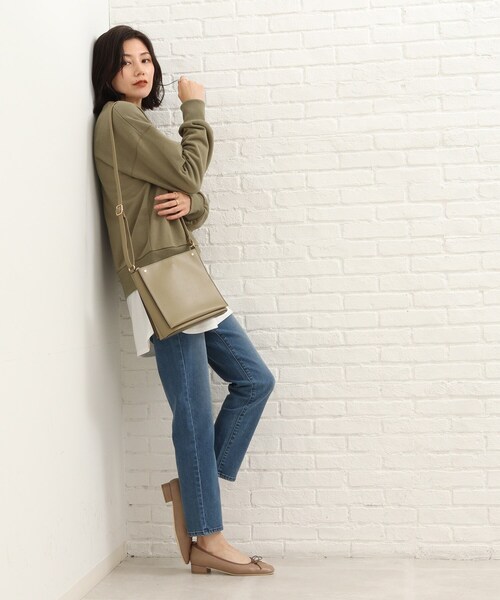 SHOO・LA・RUE(シューラルー)の「◆シンプルでどんなコーデにもマッチしてくれる!ショルダーバッグ(ショルダーバッグ・レディース・グレー/ブラック/カーキ・00)」の20枚目の写真