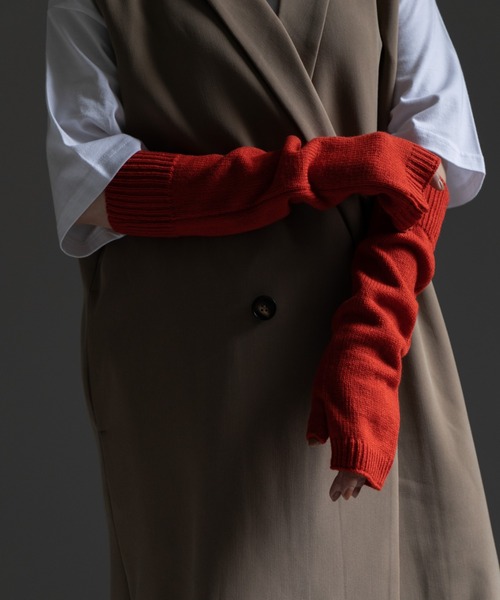 KATHARINE ROSS(キャサリンロス)の「【KATHARINE ROSS】親指までしっかりカバー!ロングニットアームウォーマー(手袋・レディース・ブラック/ベージュ/グレー/オレンジ・MEDIUM)」の13枚目の写真